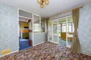 Dining Room- click for photo gallery